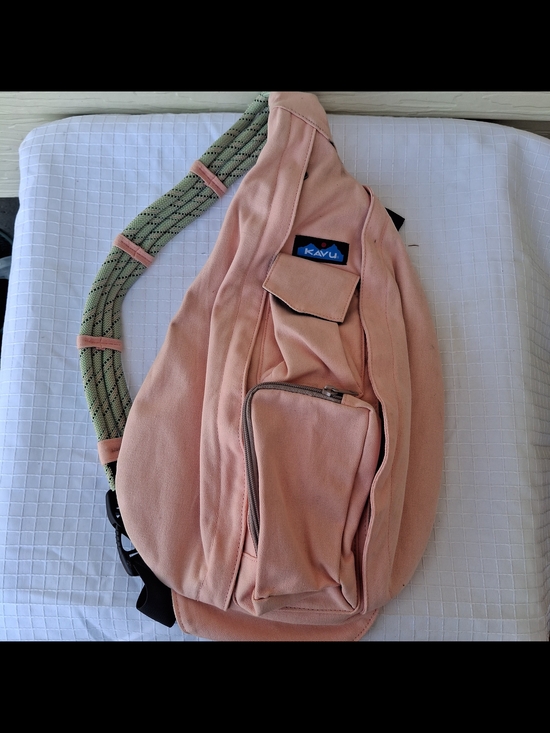 Kavu Handbags - KAVU Womens Rope Sling Bag - Peach